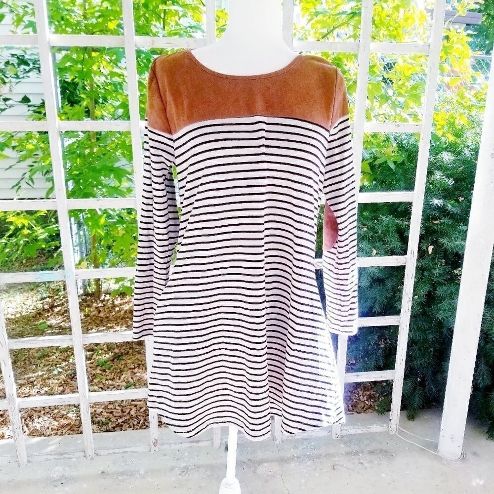 Umgee Women's dress Size S 📦